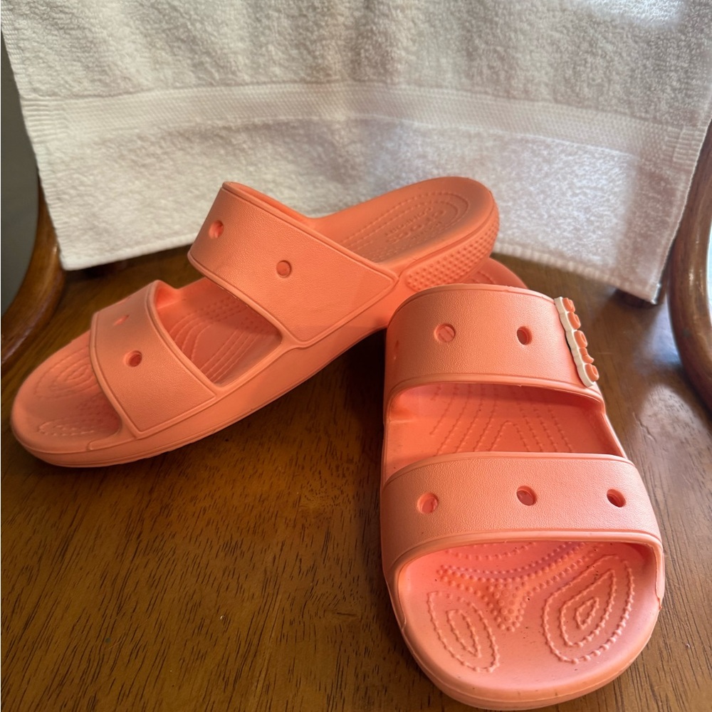 CROCS Coral Slide Sandals